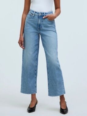 Madewell Curvy Perfect Vintage Wide leg Crop Jean 27 in Altoona light Wash EUC